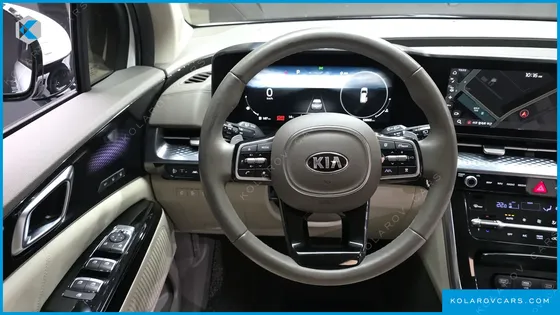 KIA CARNIVAL GASOLINE 9-SEATER HI-LIMOUSINE
