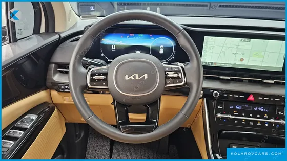 KIA CARNIVAL GASOLINE 9-SEATER NOBLESSE