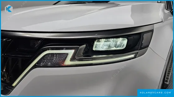 KIA CARNIVAL GASOLINE 9-SEATER NOBLESSE