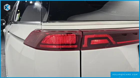 KIA CARNIVAL GASOLINE 9-SEATER NOBLESSE