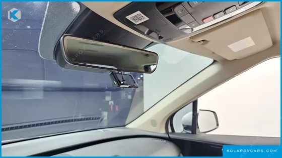 KIA CARNIVAL GASOLINE 9-SEATER NOBLESSE