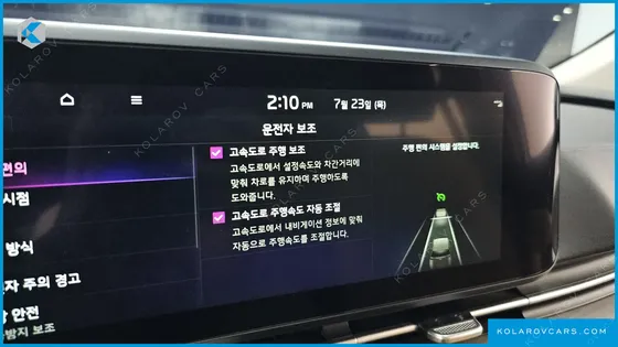 KIA CARNIVAL GASOLINE 9-SEATER NOBLESSE