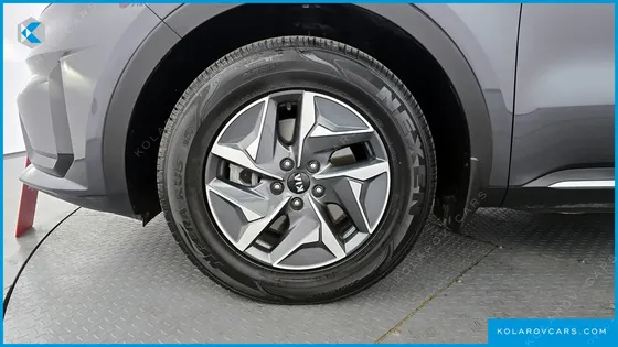 KIA SORENTO HEV 1.6 2WD