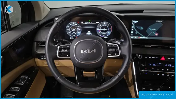 KIA CARNIVAL 11-SEATER SIGNATURE