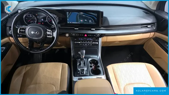 KIA CARNIVAL 9-SEATER PRESTIGE