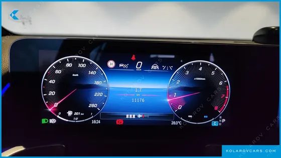 MERCEDES GLB-CLASS GLB250 4MATIC