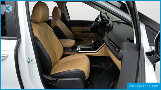 KIA CARNIVAL 9-SEATER PRESTIGE