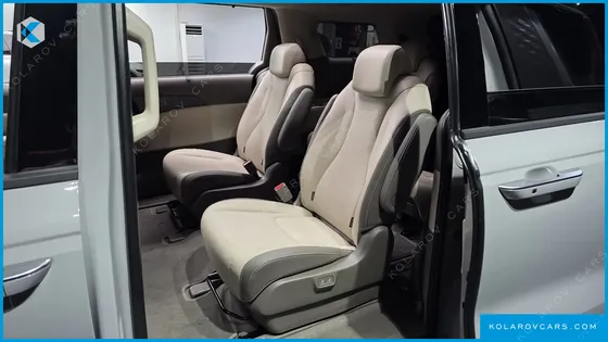 KIA CARNIVAL 9-SEATER GRAVITY