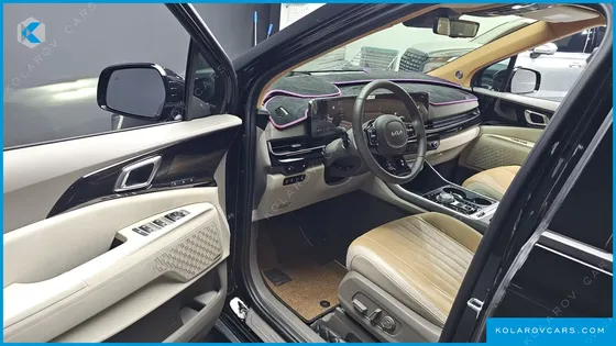 KIA CARNIVAL HEV 9-SEATER HI-LIMOUSINE (SPECIAL VEHICLE)