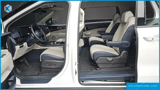 KIA CARNIVAL HEV 9SEATER SIGNATURE