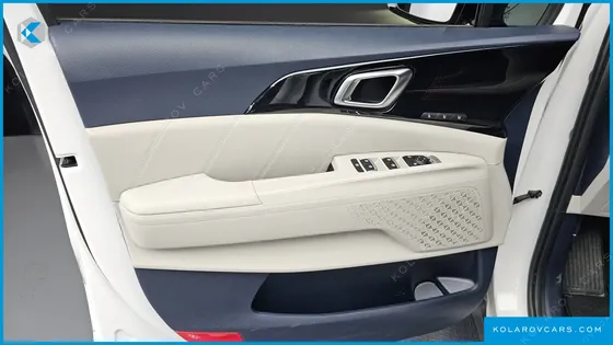 KIA CARNIVAL HEV 9SEATER SIGNATURE
