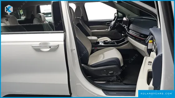 KIA CARNIVAL HEV 9SEATER SIGNATURE
