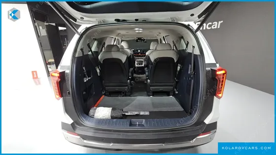 KIA CARNIVAL HEV 9SEATER SIGNATURE