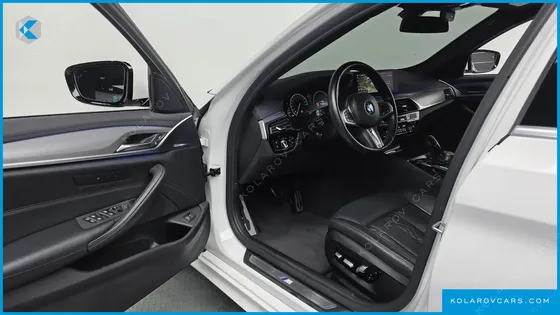 BMW 5 SERIES 520D M SPORT PACKAGE PLUS