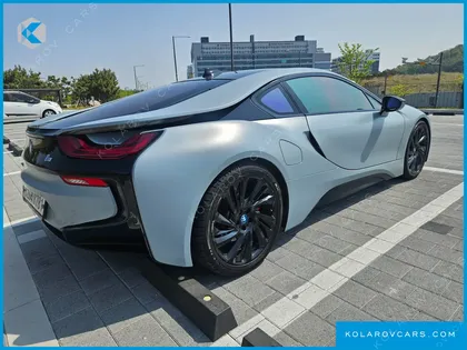 BMW I8 COUPE