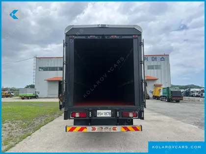 HYUNDAI EXCEED 10X4