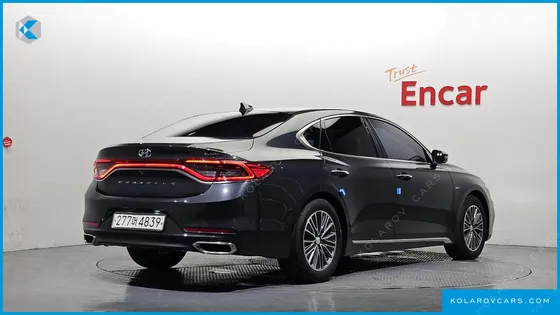 HYUNDAI GRANDEUR EXCLUSIVE