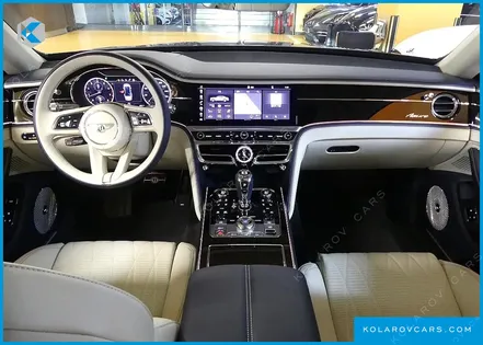BENTLEY FLYING SPUR 4.0 AZURE