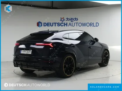 LAMBORGHINI URUS 4.0 V8 S