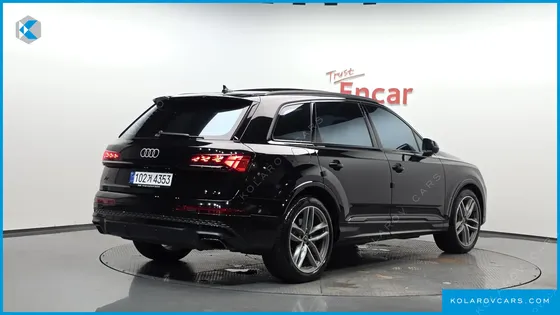 AUDI Q7 55 TFSI QUATTRO PREMIUM