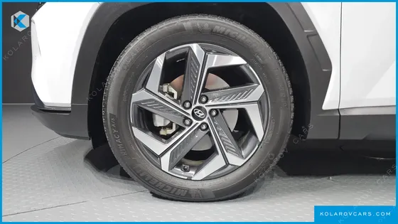 HYUNDAI TUCSON DIESEL 2.0 2WD