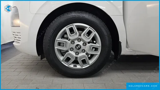 HYUNDAI STARIA L3.5 TOURER 11-SEATER