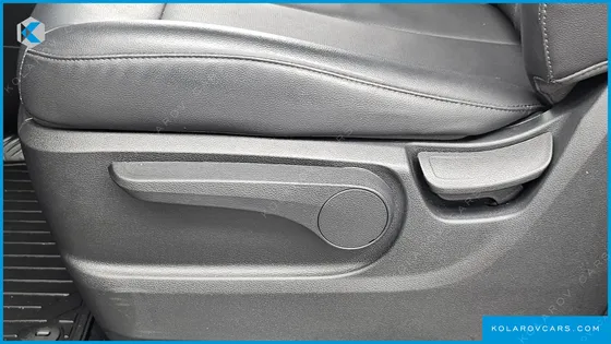 HYUNDAI STARIA L3.5 TOURER 11-SEATER