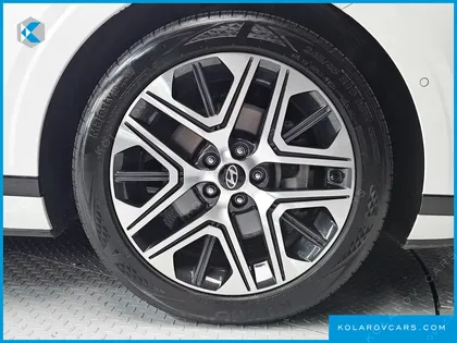HYUNDAI GRANDEUR 2,5 GASOLINE 2WD