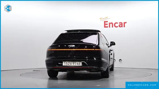 HYUNDAI GRANDEUR 3,5 GASOLINE 4WD