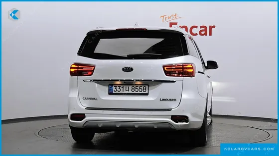 KIA CARNIVAL GASOLINE 7-SEATER LIMOUSINE