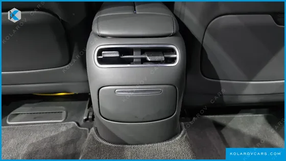 GENESIS G90 GASOLINE 3.5 TURBO AWD