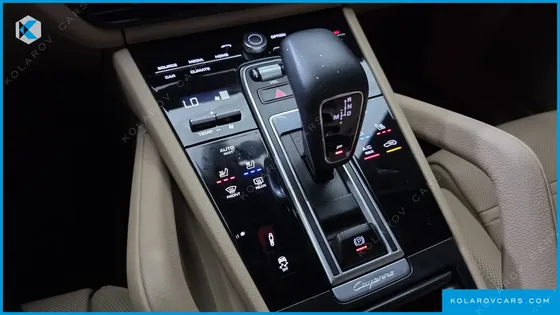 PORSCHE CAYENNE 3.0 COUPE