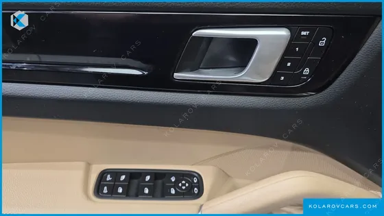 PORSCHE CAYENNE 3.0 COUPE