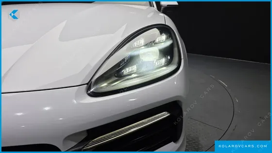 PORSCHE CAYENNE 3.0 COUPE