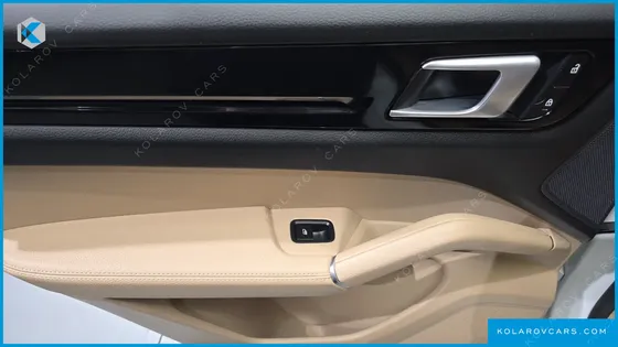PORSCHE CAYENNE 3.0 COUPE
