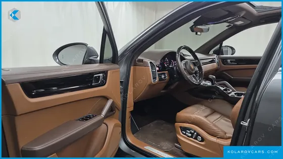 PORSCHE CAYENNE 3.0