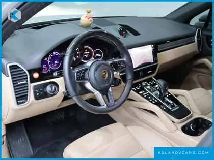 PORSCHE CAYENNE 3.0 PLATINUM EDITION