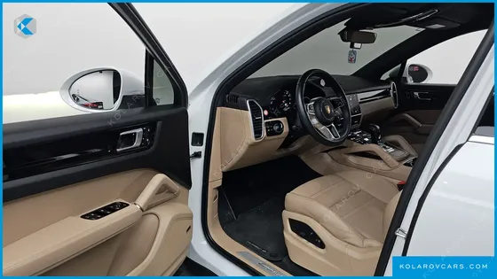 PORSCHE CAYENNE 3.0 COUPE