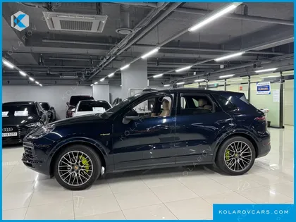 PORSCHE CAYENNE 3.0 E-HYBRID