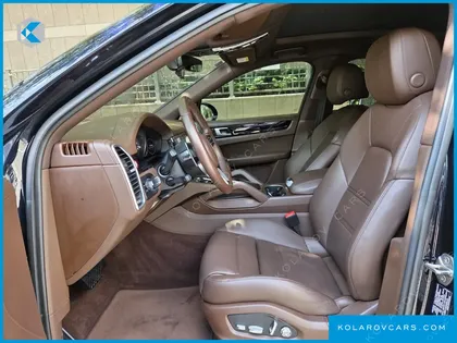 PORSCHE CAYENNE 3.0 COUPE