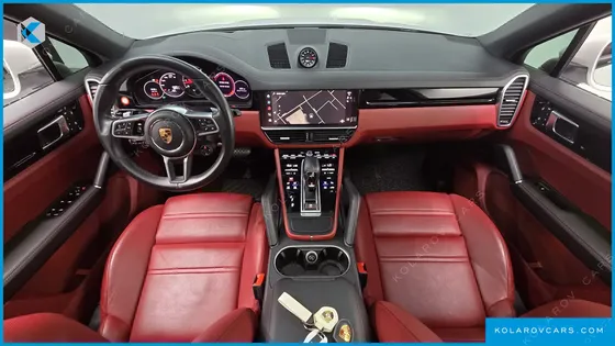 PORSCHE CAYENNE 3.0 COUPE