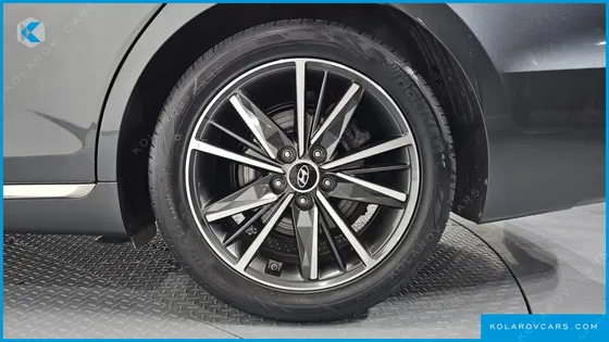 HYUNDAI GRANDEUR 2.5