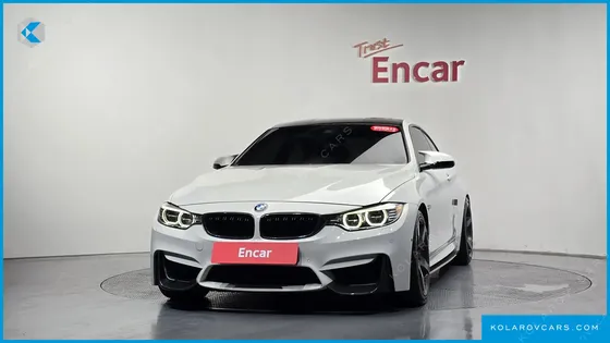 BMW M4 M4 COUPE