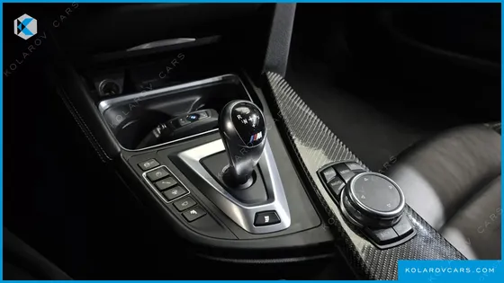 BMW M4 M4 COUPE
