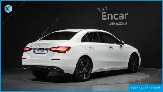 MERCEDES A-CLASS A220 SEDAN