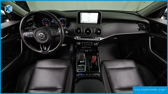 KIA STINGER 3.3 TURBO 2WD