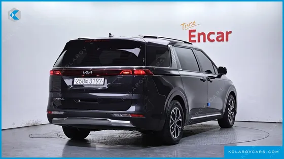 KIA CARNIVAL GASOLINE 9-SEATER NOBLESSE