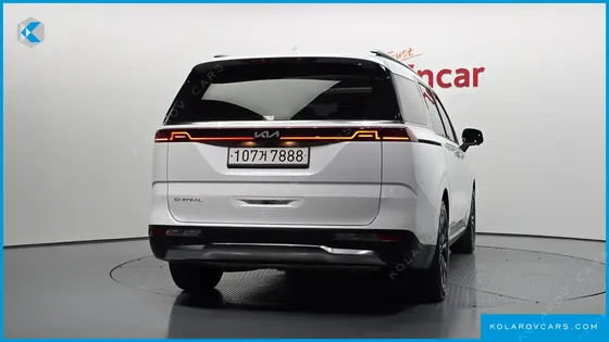 KIA CARNIVAL GASOLINE 9-SEATER SIGNATURE
