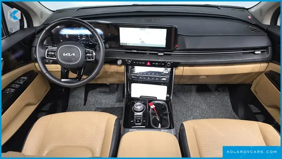 KIA CARNIVAL GASOLINE 9-SEATER SIGNATURE