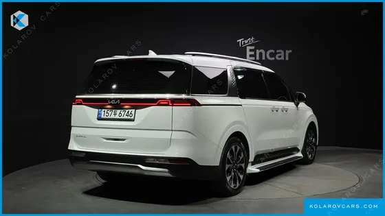 KIA CARNIVAL GASOLINE 7-SEATER NOBLESSE